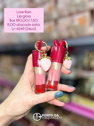 Lip gloss love Rain